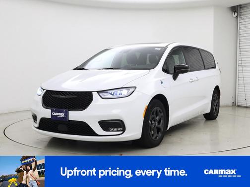 2023 Chrysler Pacifica Hybrid Limited