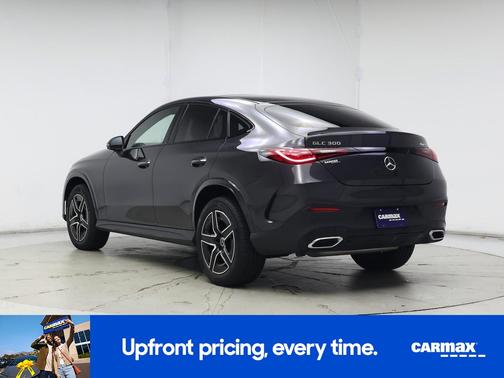 2025 Mercedes-Benz GLC 300 