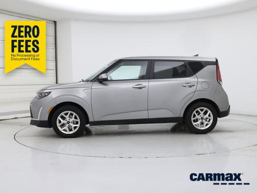 Gray 2025 Kia Soul LX