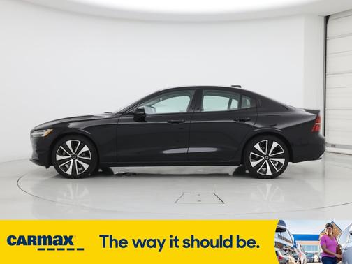 2022 Volvo S60 B5 Inscription