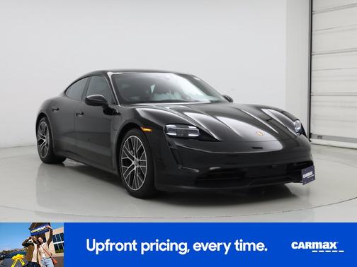 2022 Porsche Taycan 
