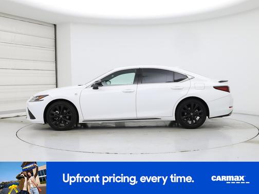 White 2025 Lexus ES 350 F-SPORT Handling