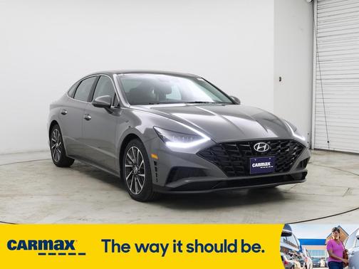 2022 Hyundai SONATA Limited