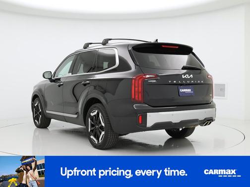 Black 2023 Kia Telluride S