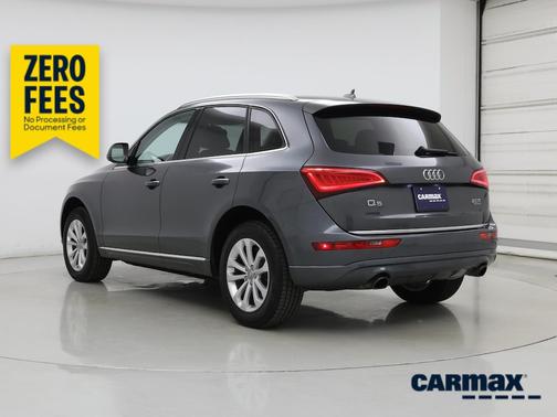 Gray 2017 Audi Q5 Premium
