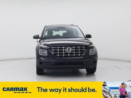 2022 Hyundai VENUE SEL