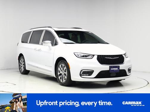 2024 Chrysler Pacifica Hybrid Pinnacle