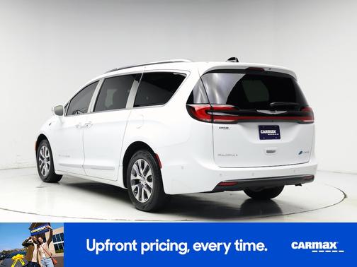 2024 Chrysler Pacifica Hybrid Pinnacle