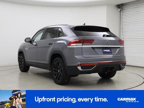 2022 Volkswagen Atlas Cross Sport SE w/Tech