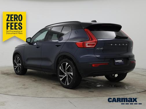 Blue 2022 Volvo XC40 T5 R-Design