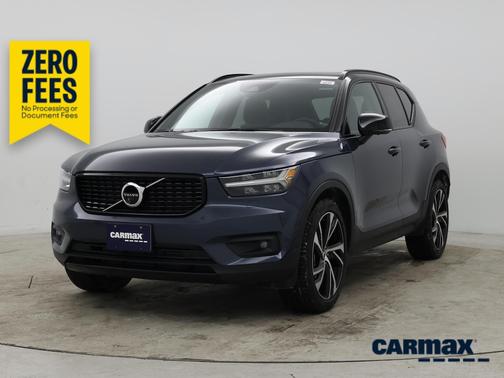 Blue 2022 Volvo XC40 T5 R-Design