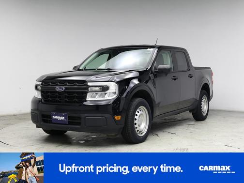 Black 2022 Ford Maverick XL