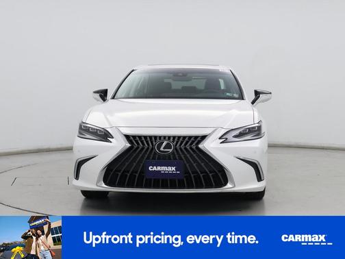 2023 Lexus ES 300h Ultra Luxury