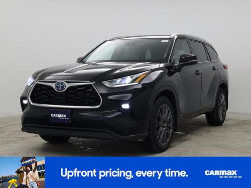 Black 2024 Toyota Highlander Hybrid Limited