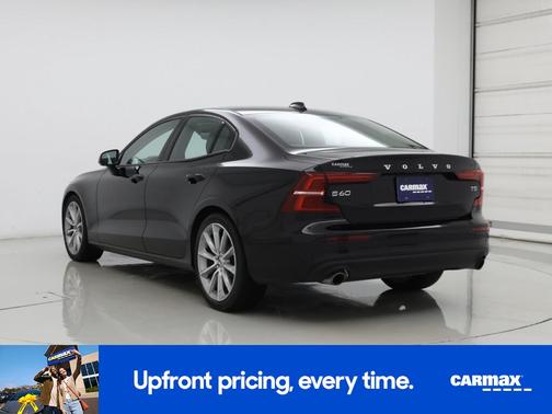 2019 Volvo S60 T5 Momentum