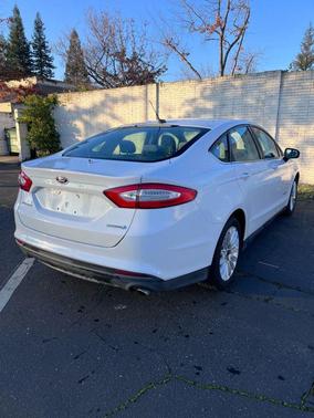2014 Ford Fusion Hybrid S