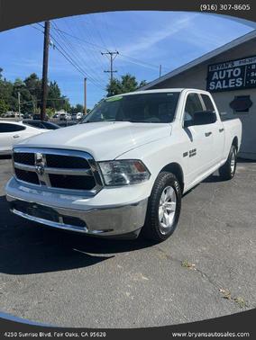 Bright White Clearcoat 2015 RAM 1500 SLT