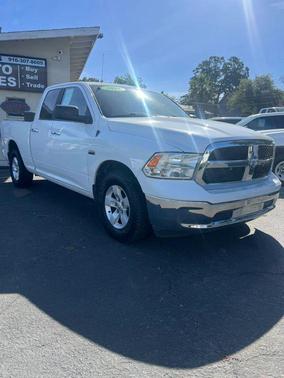 Bright White Clearcoat 2015 RAM 1500 SLT