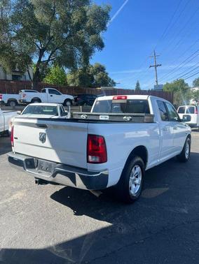 Bright White Clearcoat 2015 RAM 1500 SLT