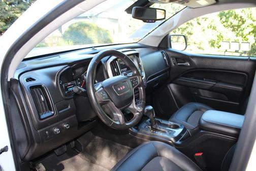 2017 GMC Canyon SLE