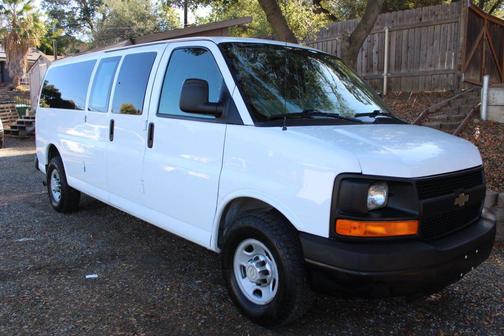 2014 Chevrolet Express 3500 LS