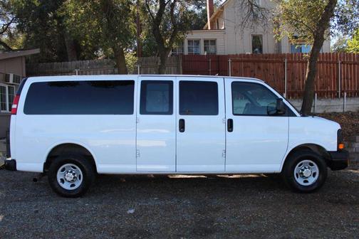 2014 Chevrolet Express 3500 LS