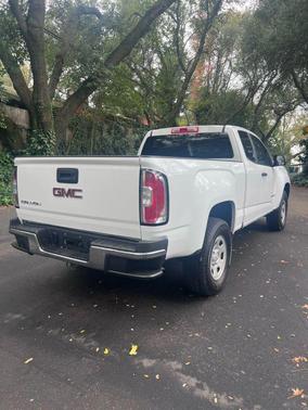 2016 GMC Canyon Base