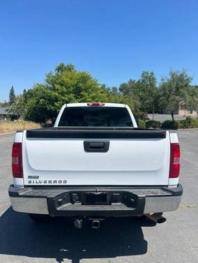 Summit White 2013 Chevrolet Silverado 2500 Work Truck