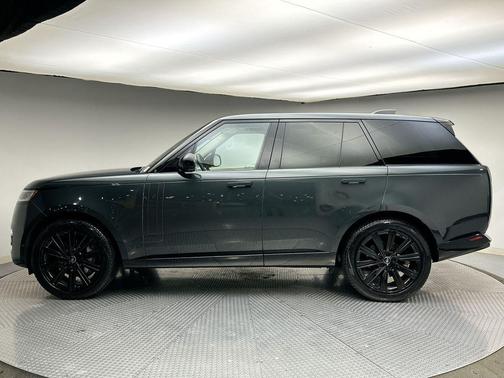 2023 Land Rover Range Rover P400 SE
