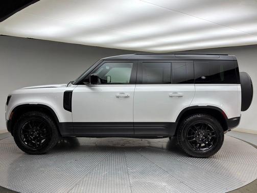 2024 Land Rover Defender 110 P300