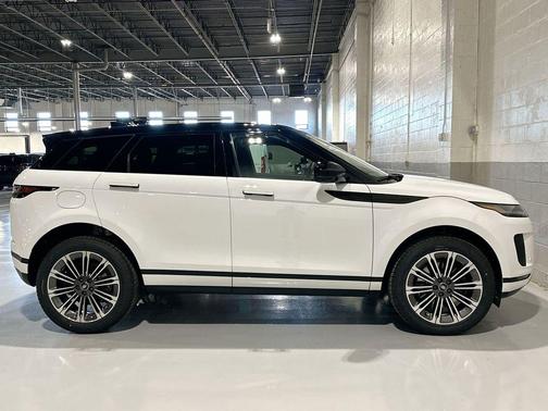2026 Land Rover Range Rover Evoque Core S