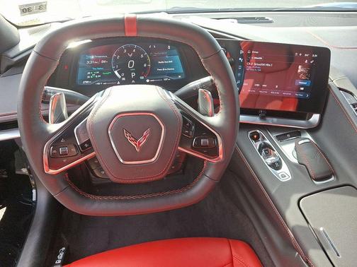 2025 Chevrolet Corvette Stingray w/1LT