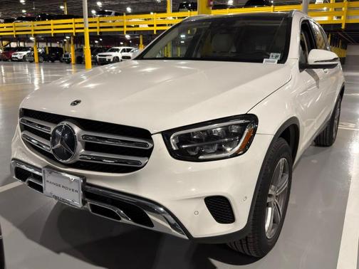 2022 Mercedes-Benz GLC 300 Base 4MATIC