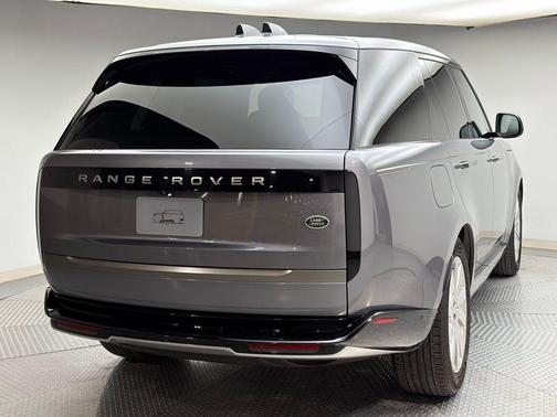 2023 Land Rover Range Rover P400 SE