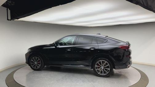 Black Sapphire Metallic 2023 BMW X6 xDrive40i