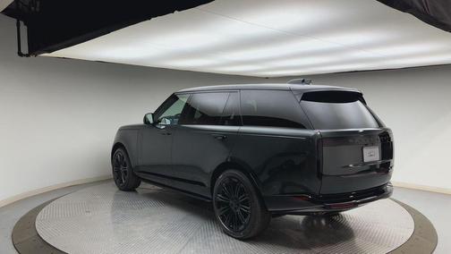 2026 Land Rover Range Rover AUTOBIOGRAPHY