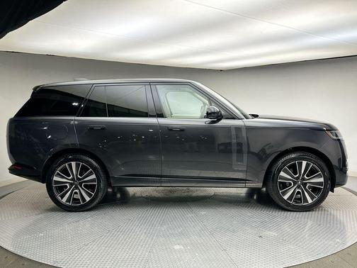 2023 Land Rover Range Rover P400 SE
