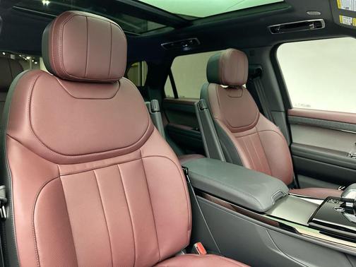 2025 Land Rover Range Rover Sport P460 Dynamic SE