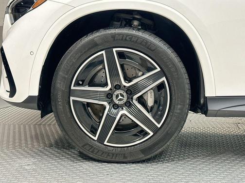 2024 Mercedes-Benz GLC 300 4MATIC Coupe