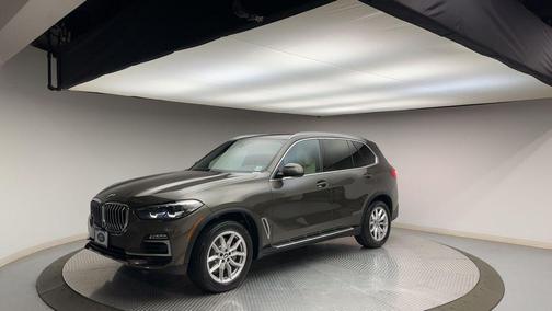 Green Metallic 2020 BMW X5 xDrive40i