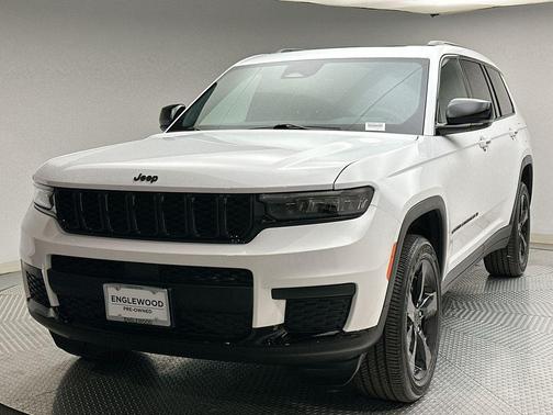 Bright White Clearcoat 2025 Jeep Grand Cherokee L Laredo