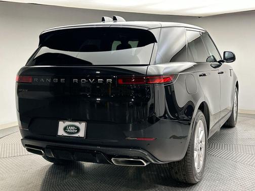 2025 Land Rover Range Rover Sport P360 S