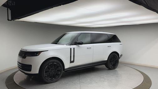 2026 Land Rover Range Rover P400 SE 7 Seat