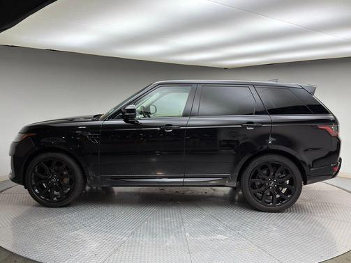 2022 Land Rover Range Rover Sport HSE Silver Edition
