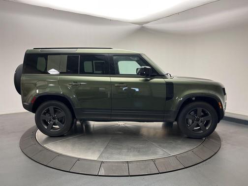 2026 Land Rover Defender S