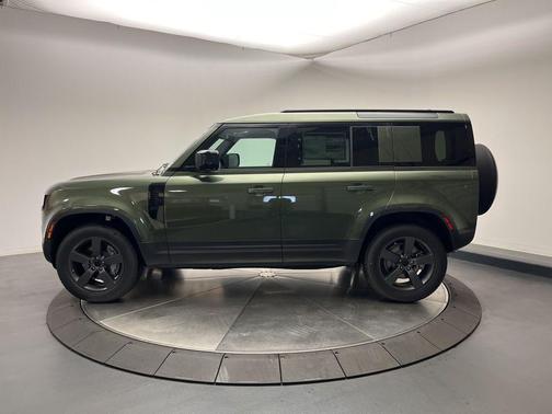 2026 Land Rover Defender S