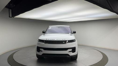 2023 Land Rover Range Rover Sport SE