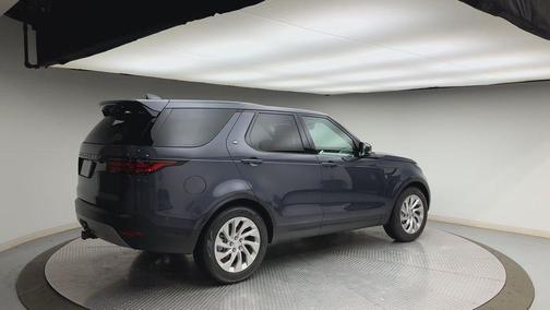 2026 Land Rover Discovery S