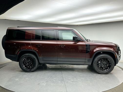 2026 Land Rover Defender P300 S