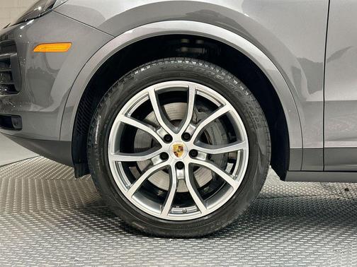 2021 Porsche Cayenne S